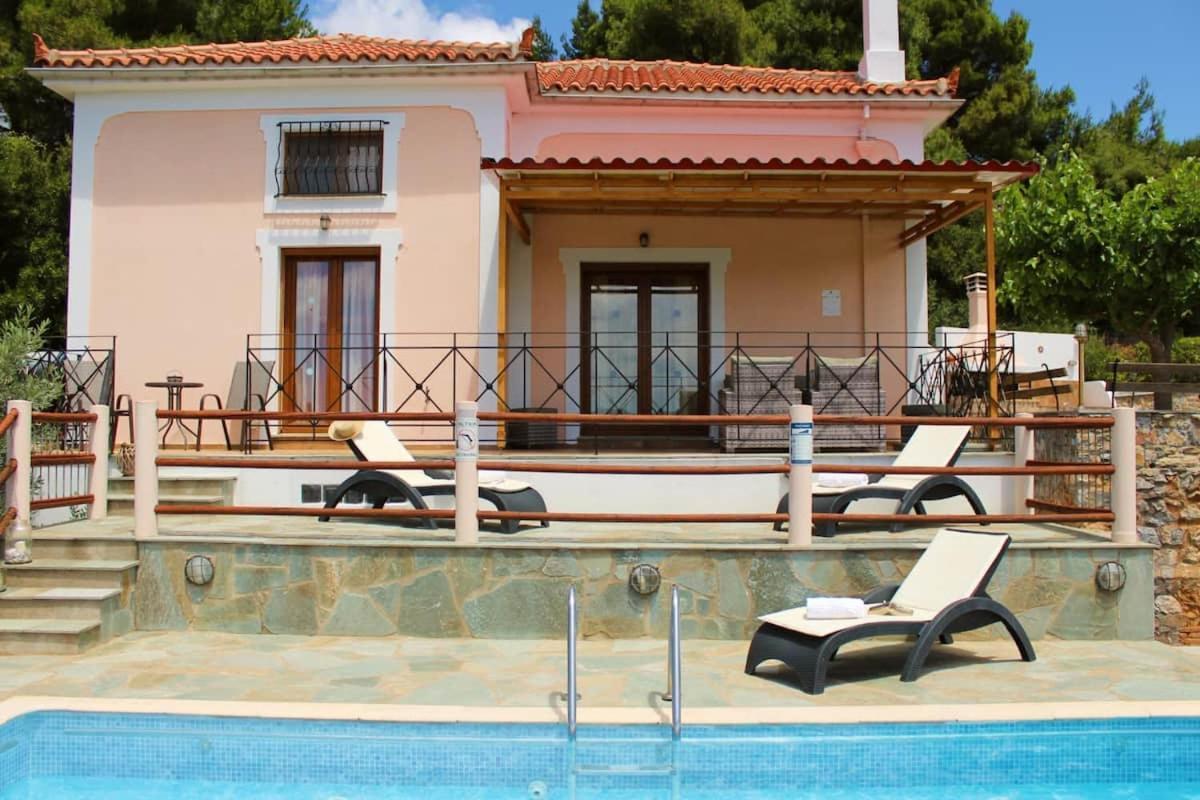 Villa Tenedos Скопелос Экстерьер фото